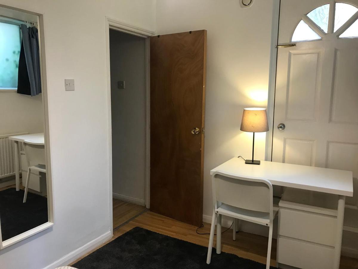 Lovely Budget Double Ensuite In Bricklane Londra Esterno foto