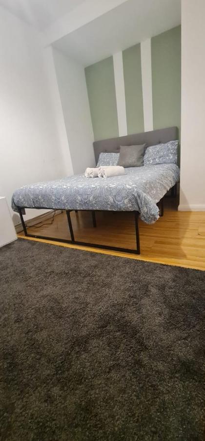 Lovely Budget Double Ensuite In Bricklane Londra Esterno foto